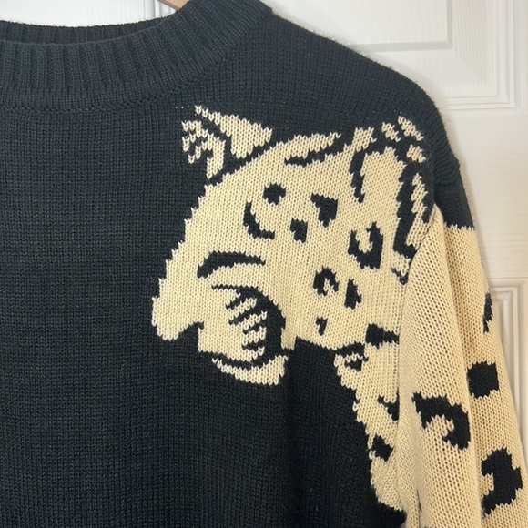 Unique Vintage Leopard Sleeve Sweater, Black and Cream - Picture 4 of 5